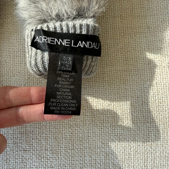 NWOT- Adrienne Landau Real Fur Trim Gray Knit Fingerless Gloves - Picture 5 of 7